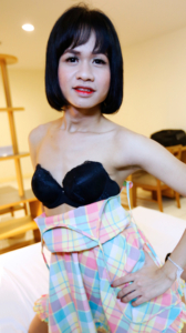 Hello Ladyboy Oei strips to black bra